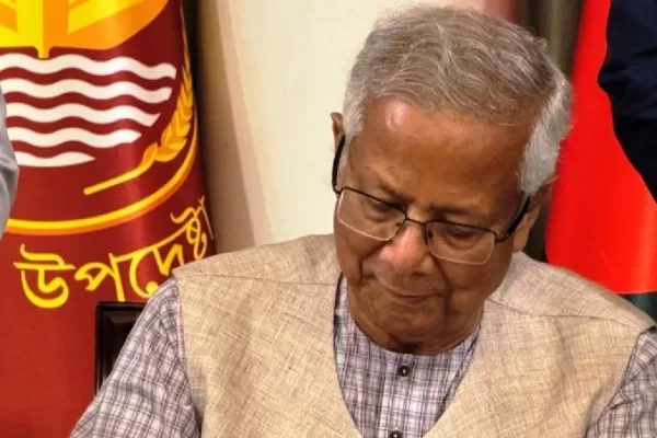 बांग्लादेश में सियासी तूफान, क्या पद से इस्तीफा देंगे मोहम्मद यूनुस? आया बड़ा अपडेट
