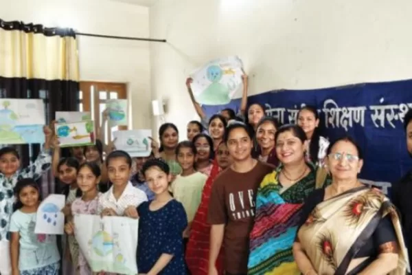 सयोना संस्थान ने विश्व मरुस्थलीकरण और सूखा रोकथाम दिवस पर आयोजित किए जल संरक्षण संकल्प और पेंटिंग प्रतियोगिता