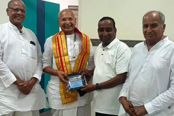 भामाशाह पूनमचंद राठी ने मूंधड़ा ट्रस्ट द्वारा बनवाए जा रहे मेडिसिन विंग का किया अवलोकन